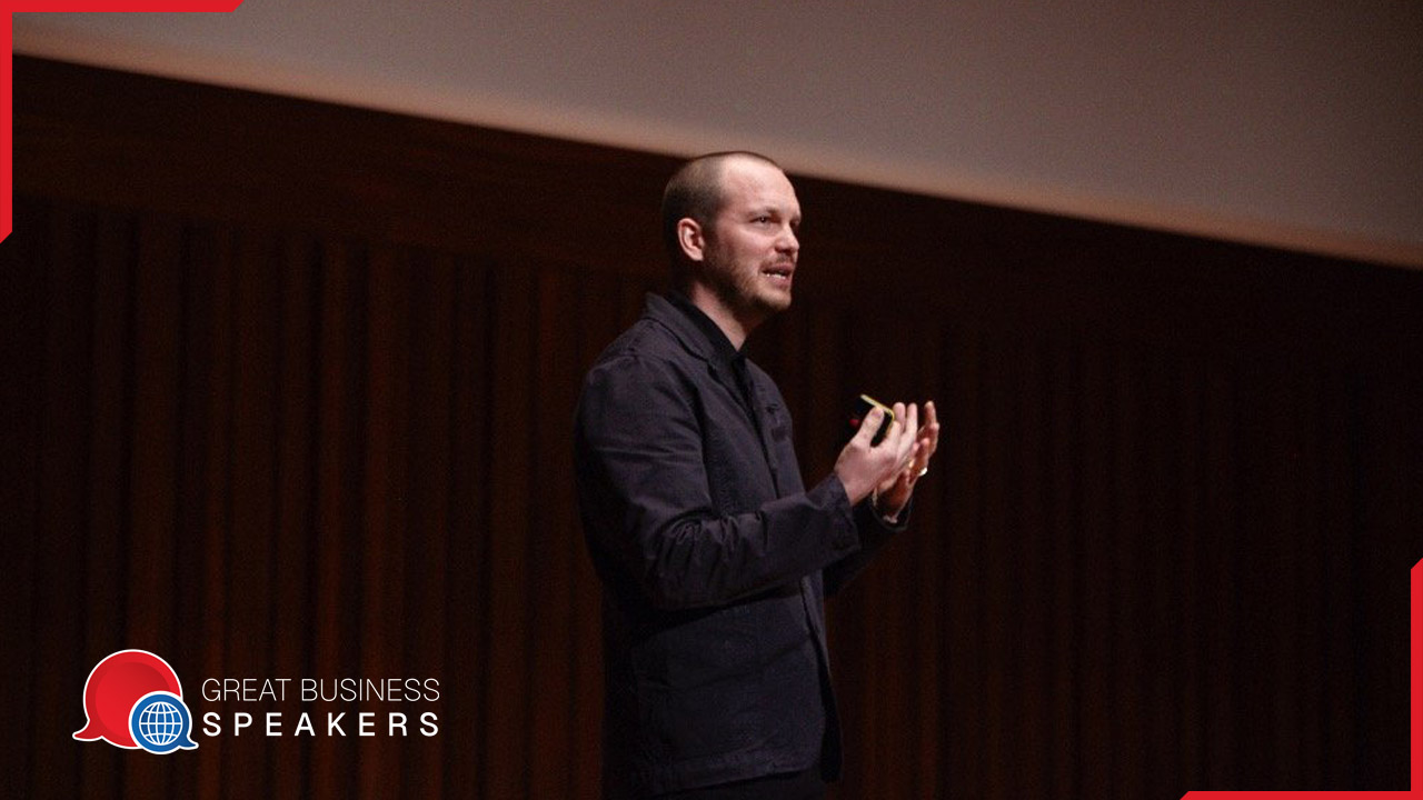 Tom Savigar hire expert in foresight speaker book at agent Great Business Speakers