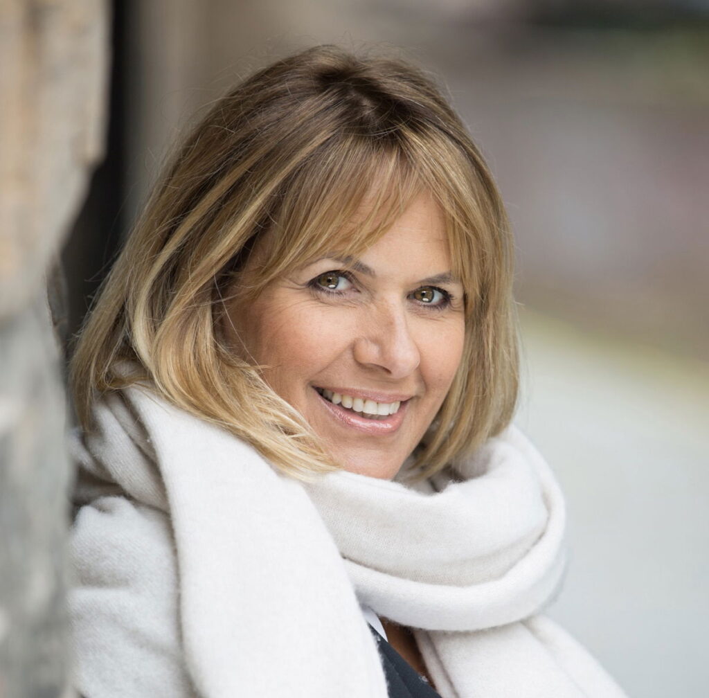 Carol Smillie Speaker travel property presenter conference host at official agent Great Business Speakers
