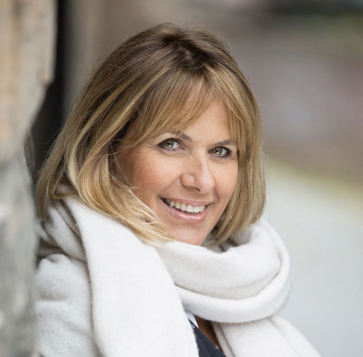 Carol Smillie Speaker travel property presenter conference host at official agent Great Business Speakers