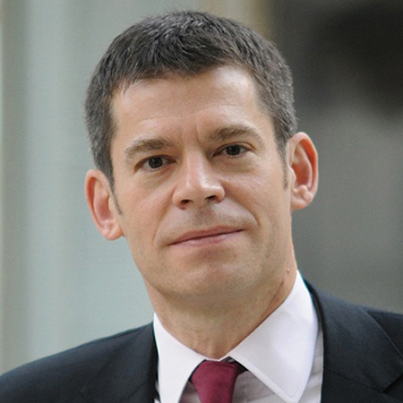Joe Garner HSBC nationwide CEO banking finance leadership speaker book at agent Great British Speakers