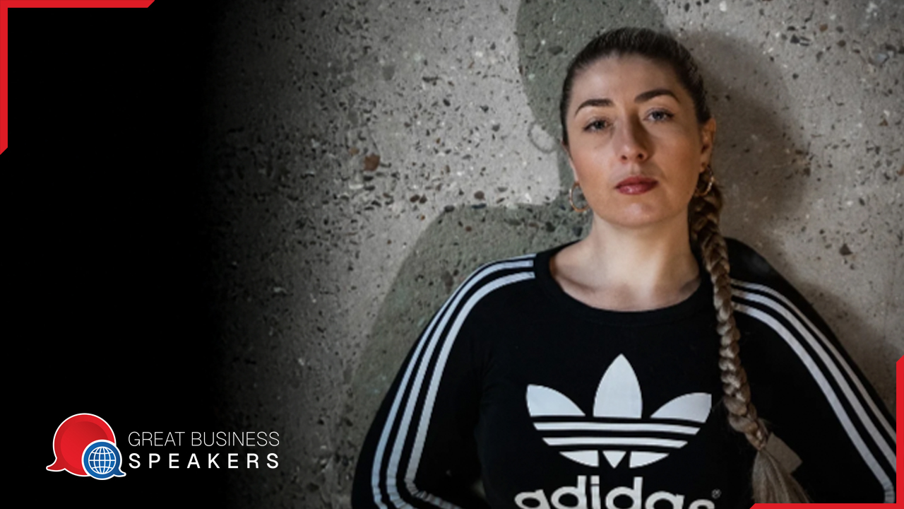 Marnie Swindells hire Boxer speaker book at agent Great Business Speakers.