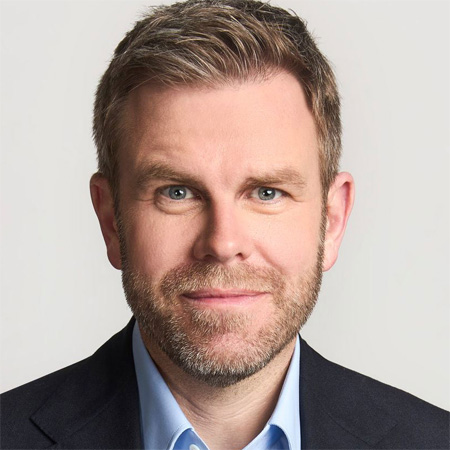Matt Barbet SKY international radio TV presenter lifestyle sport corporate awards host at Great Business Speakers