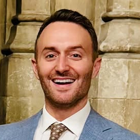 Samuel Burke London England American CNN News anchor tech sustaianability digital corporate presenter events host official agent Great Business Speakers