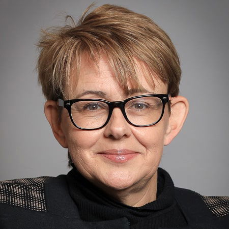Tanni Grey-Thompson hire Britians Greatest Paralympic Athlete speaker book official agent Great Business Speaker