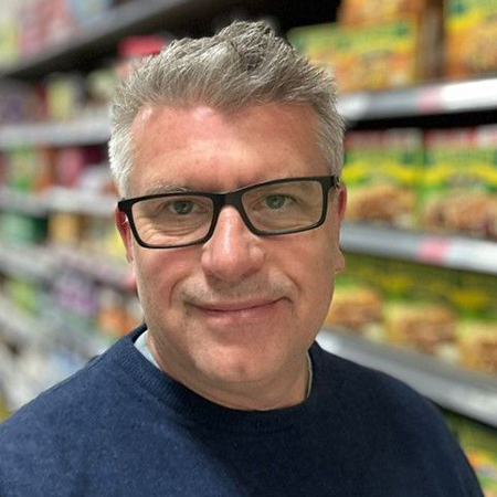 Toby Desforges international European consumer shopper marketing expert book at official agent Great Business Speakers