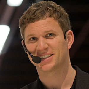 Hendrik Fritsch multilingual English Spanish German and Dutch speaking presenter at Great Business Speakers