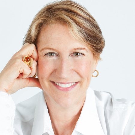 Allyson Stewart-Allen hire expert in leadership marketing speaker book at official agent Great Business Speakers
