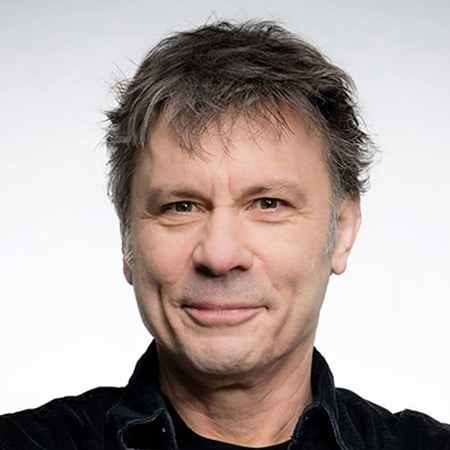 Bruce Dickinson hire English singer speaker book at official agent Great Business Speakers