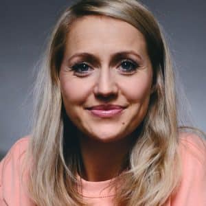 Kim-Murray-hire-wellbeing-coach-speaker-book-at-agent-Great-British-Speakers-