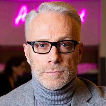 Martin-Newman-hire-consumer-Champion-speaker-book-at-agent-Great-Business-Speakers