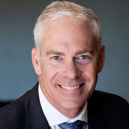 Erik Vermeulen hire leadership speaker book at agent Great Business Speakers